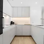 Vivi Homes - Sapphire Apartment