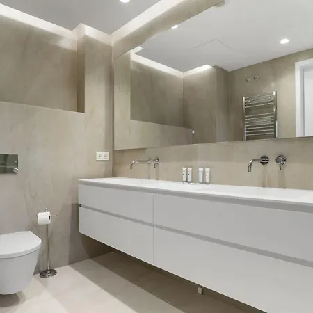 Vivi Homes - Sapphire Apartment Estepona