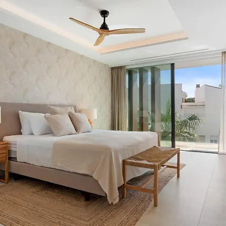 Sapphire * Estepona